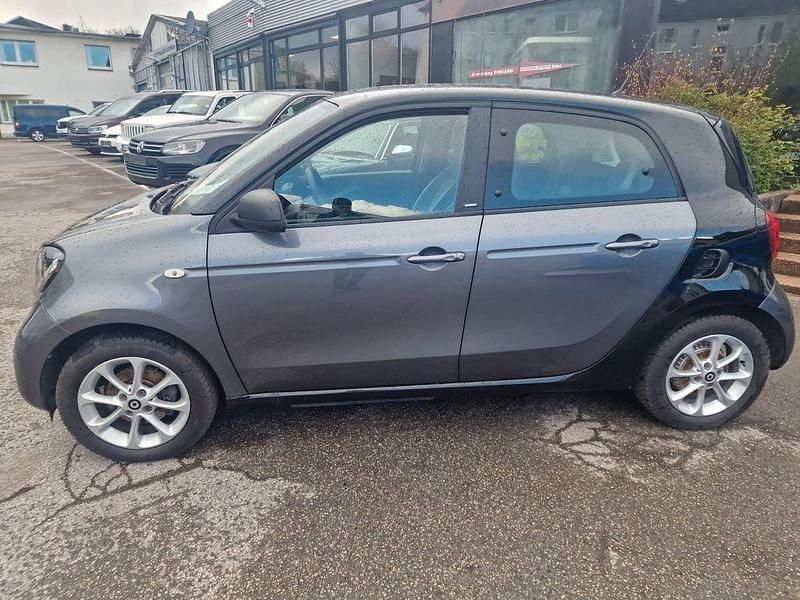 Gebraucht Smart ForFour Electric Drive 60 kW (82 PS) 2017 Karosserie in graphite grey (m Kleinwagen