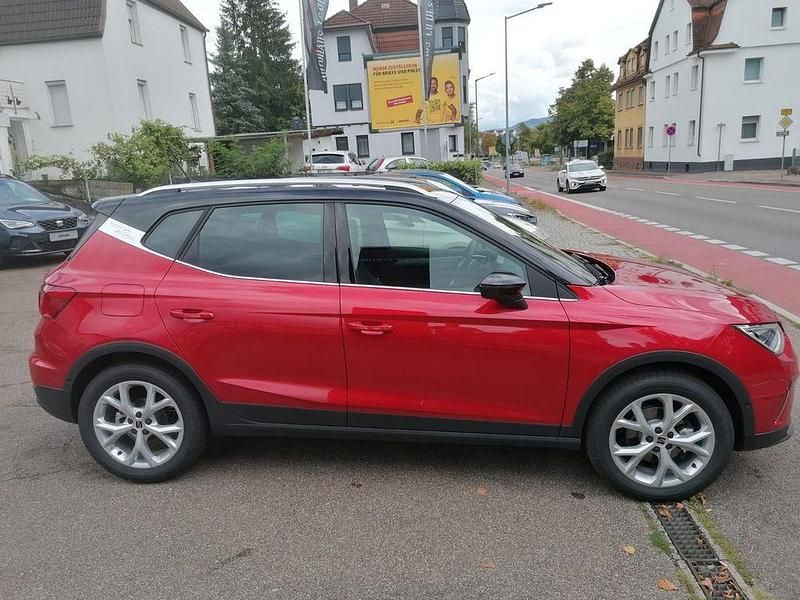 Neu Seat Arona FR 116 PS (85 kW) 2025 Rot SUV