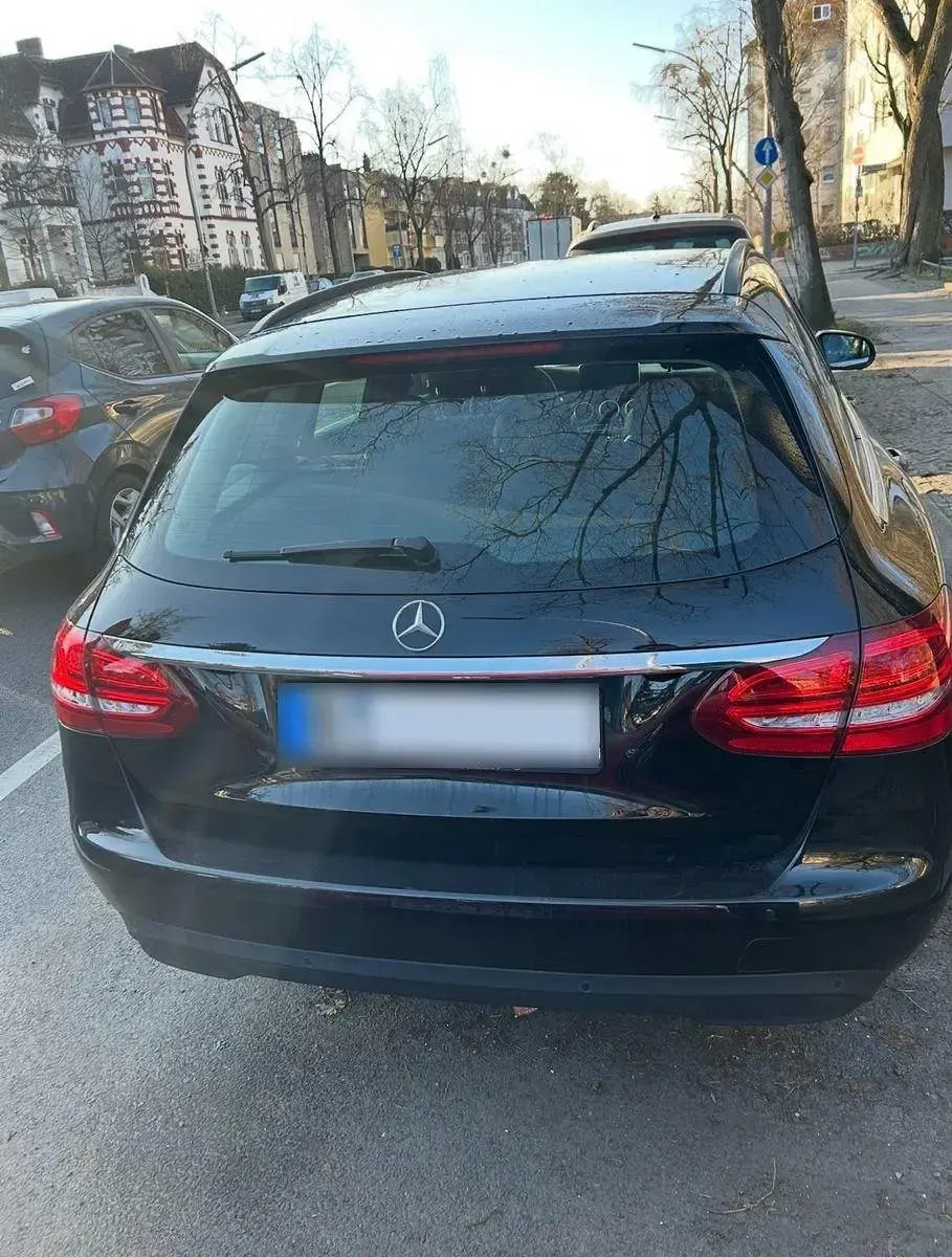 Gebraucht Mercedes 200 136 PS (100 kW) 2019 Schwarz Limousine