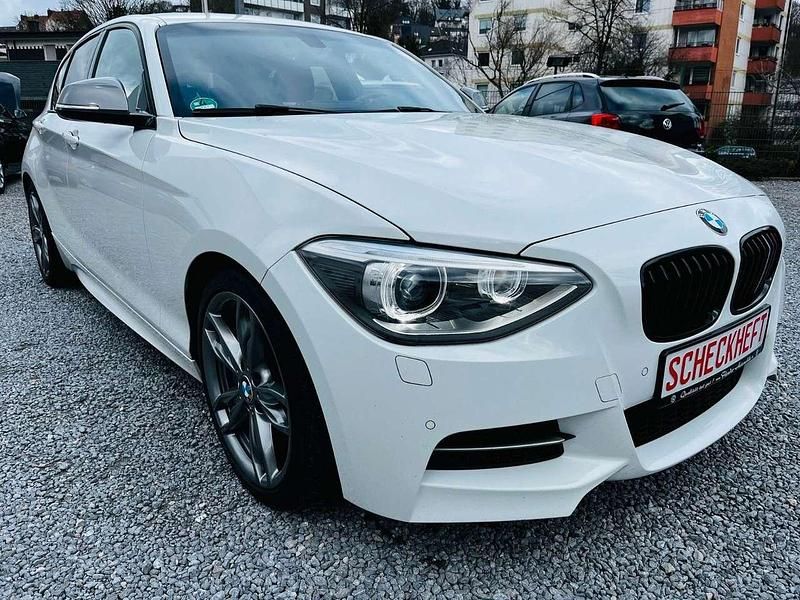 Gebraucht BMW 135 320 PS (235 kW) 2013 Alpinweiss 3 Kleinwagen