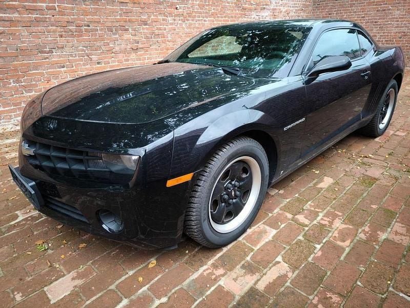 Schwarz Gebraucht 2009 Chevrolet Camaro Coupé | 9.790 € - Bild 1/4