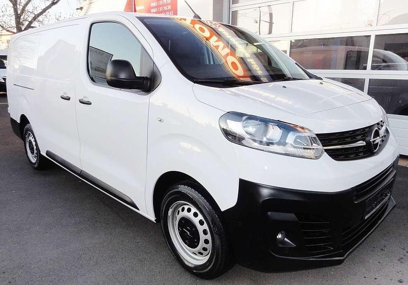 Gebraucht Opel Vivaro 144 PS (105 kW) 2022 Weiß Van / Kleinbus