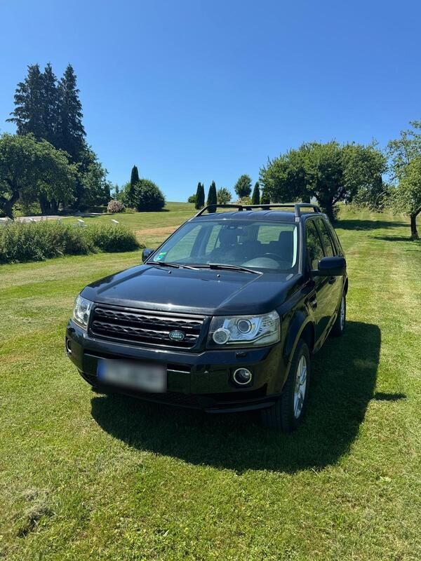 Schwarz Gebraucht 2012 Land Rover Freelander 2 SUV | 15.500 € - Bild 1/4