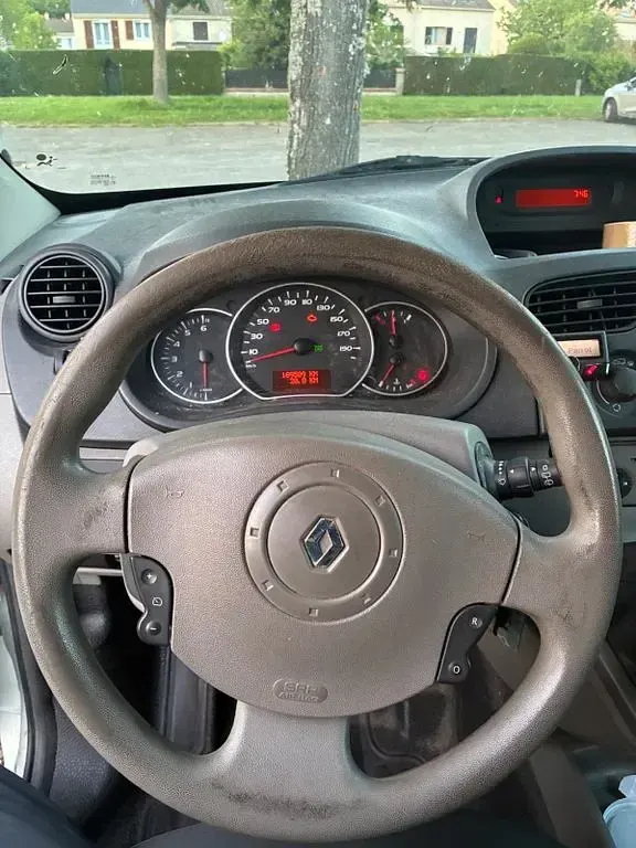 Gebraucht Renault Kangoo Expression 86 PS (63 kW) 2009 Grau Van / Kleinbus
