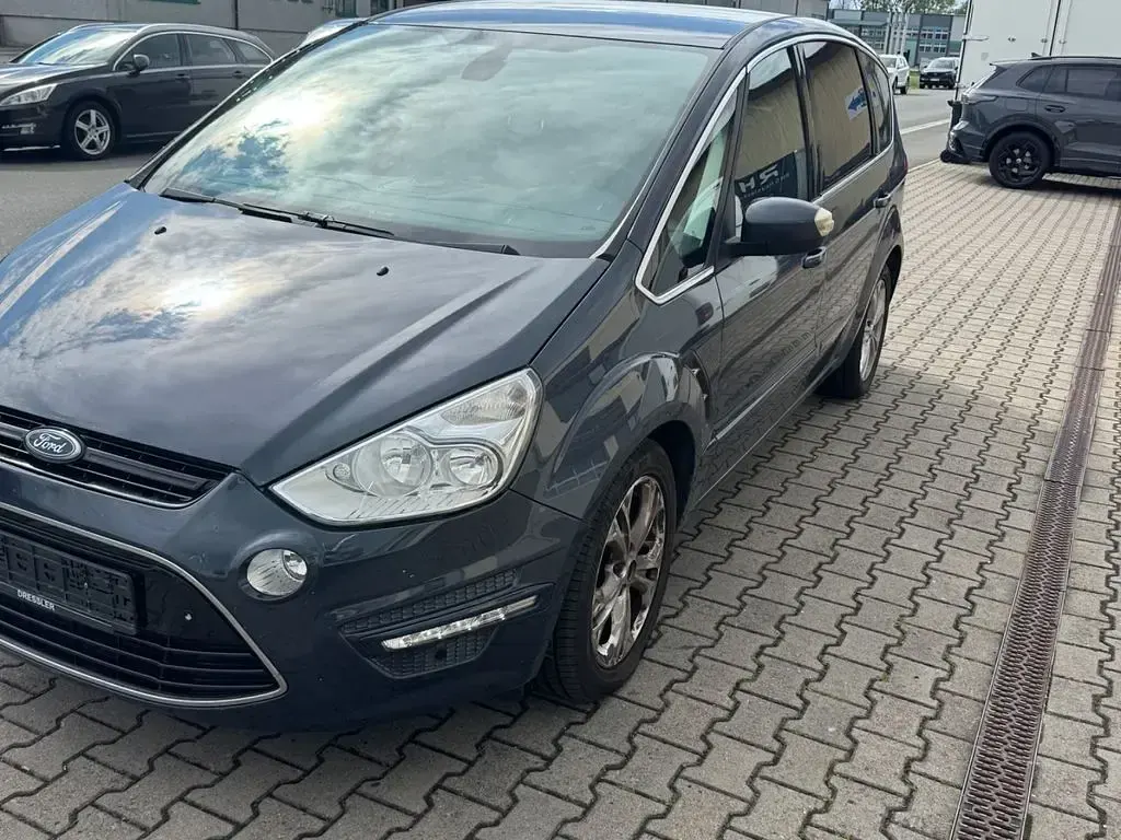 Occasion Ford S-MAX Titanium 163 ch (119 kW) 2011 Gris Monospace