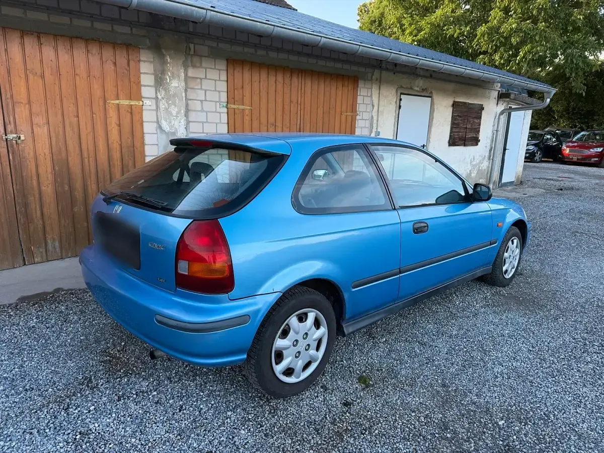 Gebraucht Honda Civic 90 PS (66 kW) 1998 Blau Kleinwagen