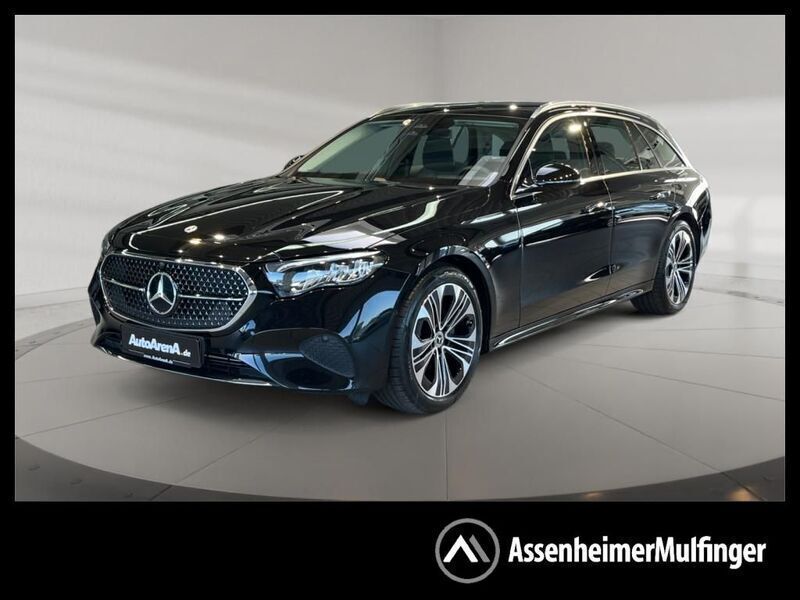 Schwarz Gebraucht 2024 Mercedes E220 Avantgarde Limousine | 51.197 € (Fairer Preis) - Bild 1/4