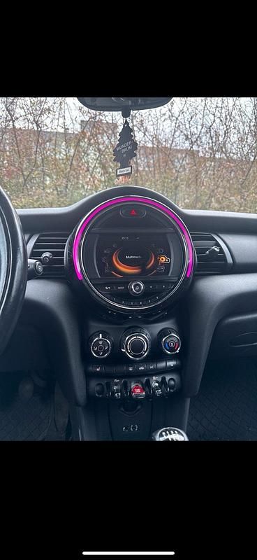 Gebraucht Mini One D 95 PS (69 kW) 2017 Schwarz Kleinwagen