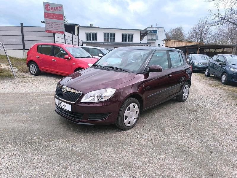 Gebraucht Skoda Fabia 86 PS (63 kW) 2010 Rot Kleinwagen