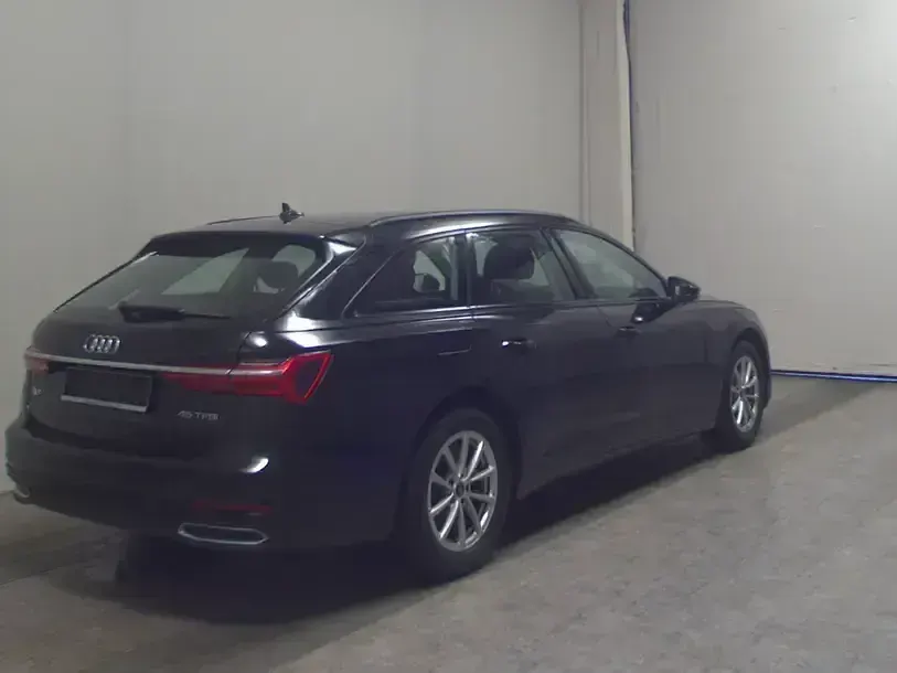 Gebraucht Audi A6 Business 265 PS (194 kW) 2022 Schwarz Kombi