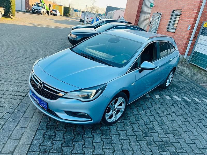 Gebraucht Opel Astra Enjoy 136 PS (100 kW) 2019 Andere farben Kombi