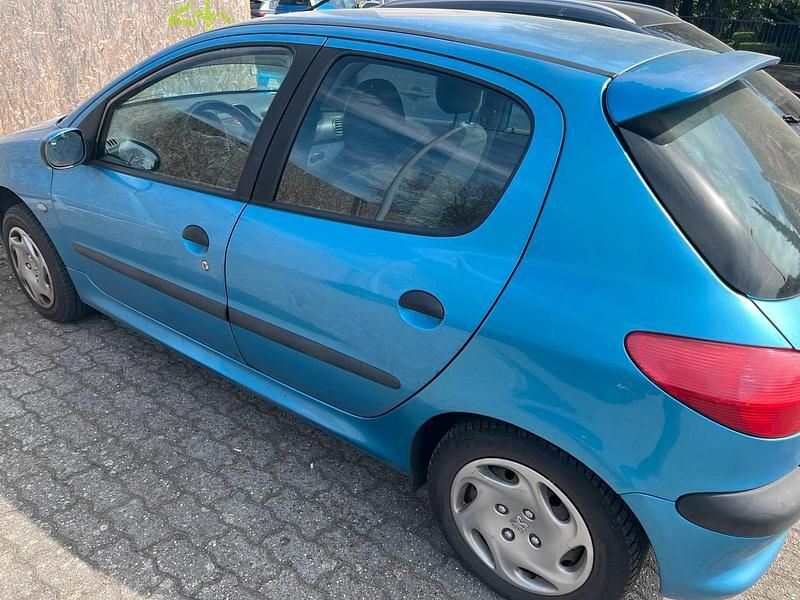 Gebraucht Ford Fiesta 88 PS (64 kW) 2000 Kleinwagen