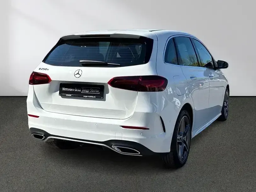 Gebraucht Mercedes B250e AMG 2025 Andere Van / Kleinbus