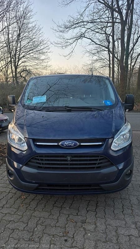 Usado Ford Transit Custom 101 HP (74 kW) 2015 Azul Sedan