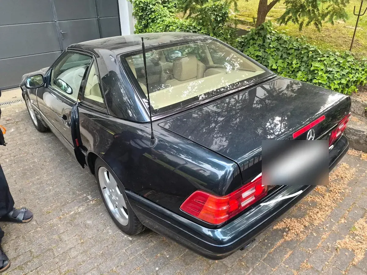 Gebraucht Mercedes SL320 224 PS (164 kW) 2001 Schwarz Cabrio