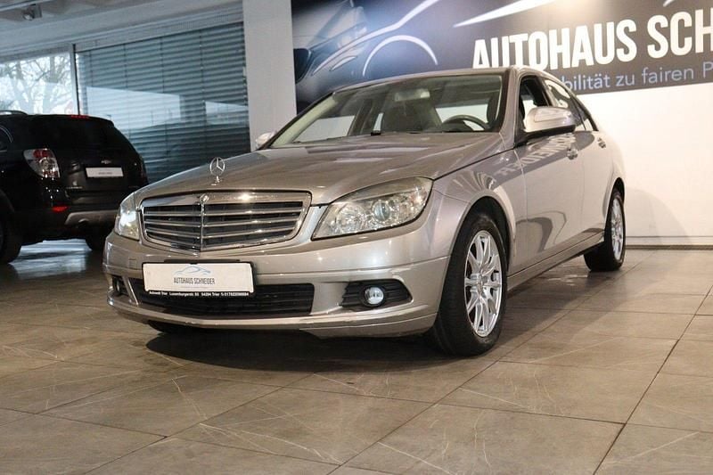 Gebraucht Mercedes C200 136 PS (100 kW) 2007 Silber Limousine