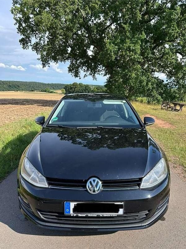 Schwarz Gebraucht 2014 VW Golf VII Kleinwagen | 7.990 € (Guter Preis) - Bild 1/4