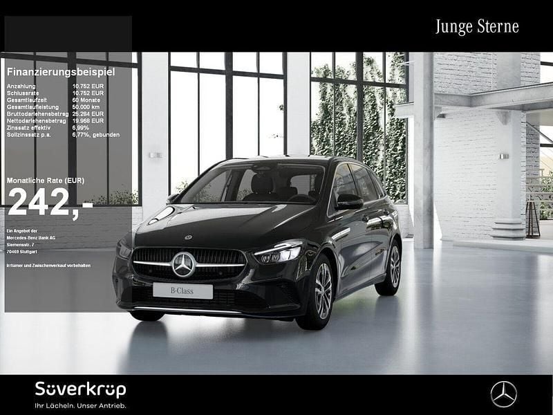 Schwarz unilack nachtschwarz Gebraucht 2024 Mercedes B200 Progressive Van / Kleinbus | 29.520 € (Superpreis) - Bild 1/2