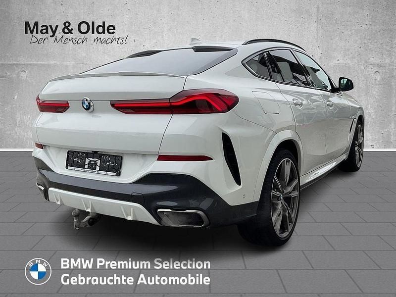 Gebraucht BMW X6 M50 Performance 530 PS (389 kW) 2023 Weiss SUV