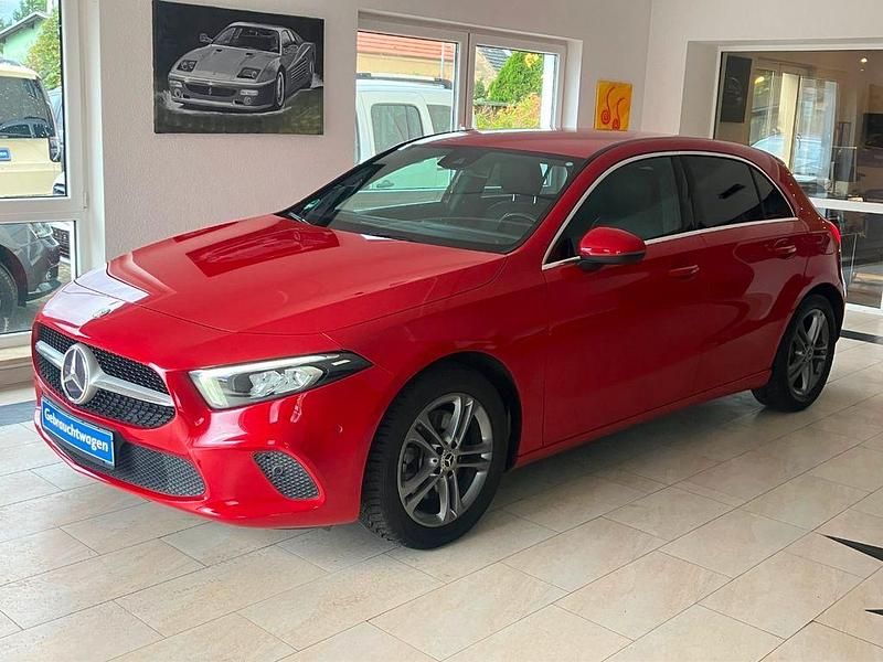 Gebraucht Mercedes A220 Progressive 190 PS (139 kW) 2018 Jupiterrot Limousine
