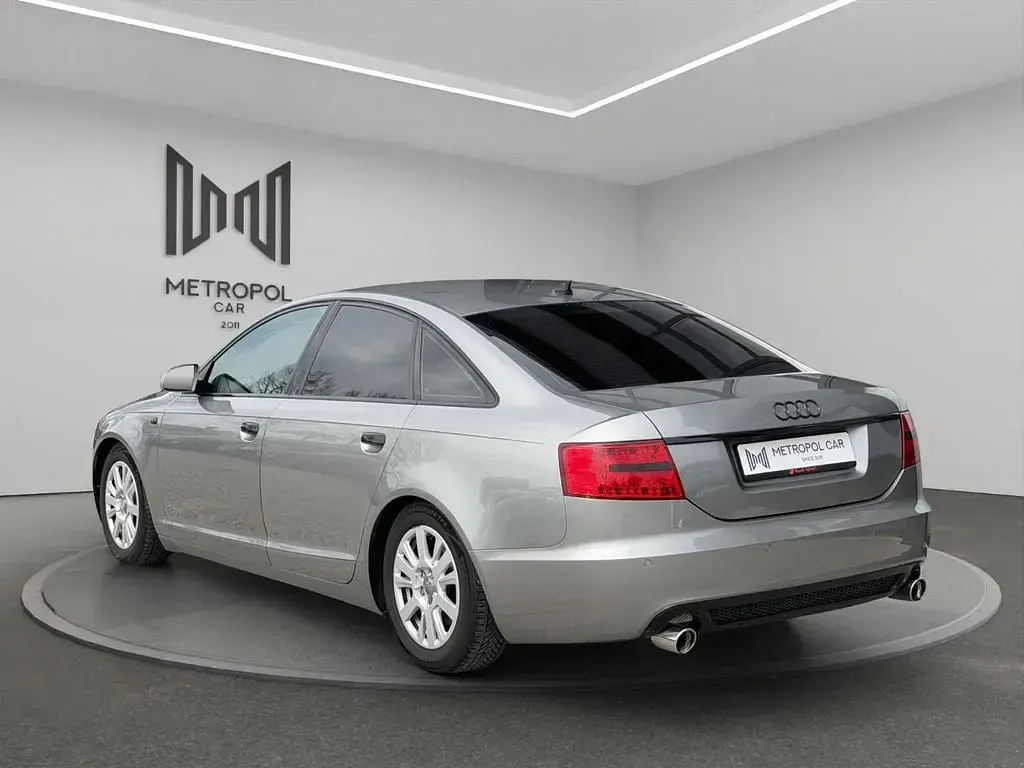 Usata Audi A6 Comfort 177 CV (130 kW) 2004 Grigio Berlina