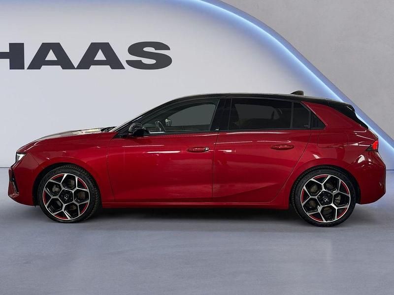 Gebraucht Opel Astra GS Line 181 PS (133 kW) 2022 Chili rot/kardio rot (metallic) Limousine