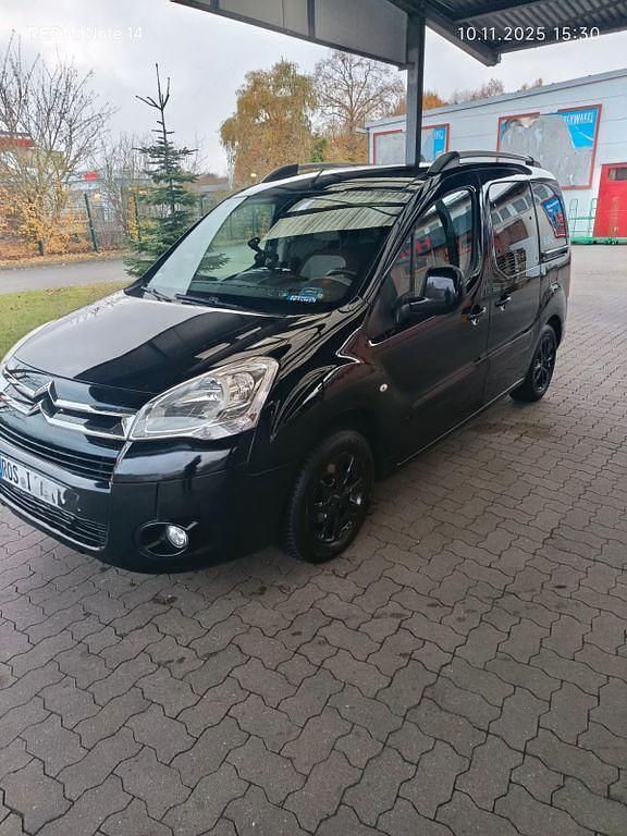 Schwarz Gebraucht 2011 Citroën Berlingo Van / Kleinbus | 4.500 € (Fairer Preis) - Bild 1/4