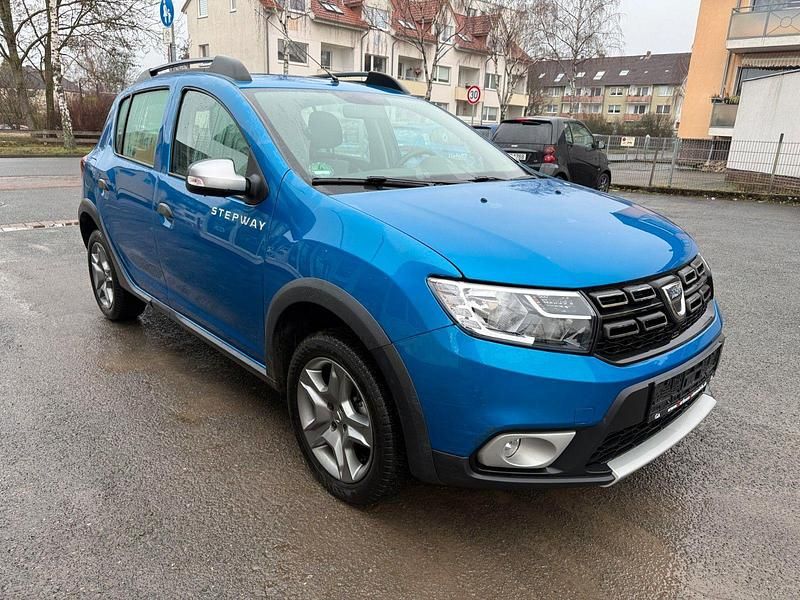 Gebraucht Dacia Sandero Stepway 90 PS (66 kW) 2019 Blau Kleinwagen