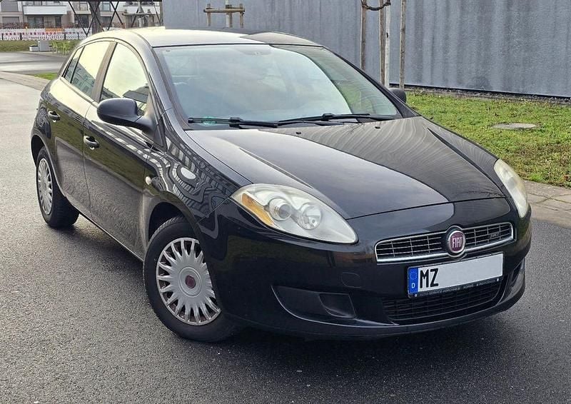 Gebraucht Fiat Bravo Active 120 PS (88 kW) 2009 Schwarz Kleinwagen