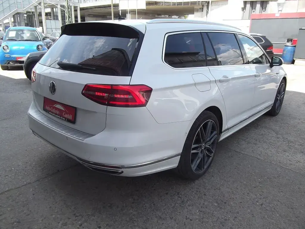 Usata VW Passat Highline 239 CV (175 kW) 2017 Bianco Station wagon
