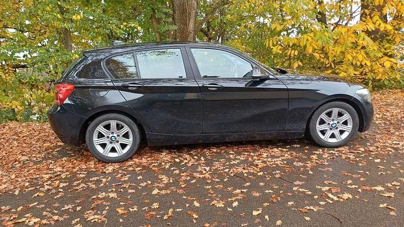 Gebraucht BMW 116 Efficient Dynamics 116 PS (85 kW) 2012 Schwarz Kleinwagen