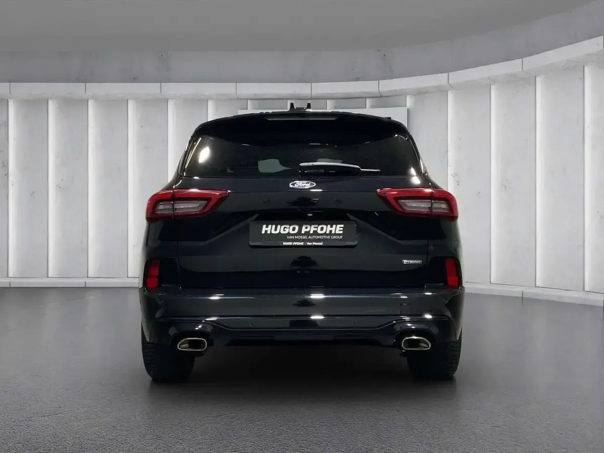 Gebraucht Ford Kuga ST-Line X 179 PS (131 kW) 2024 Agate black metallic SUV