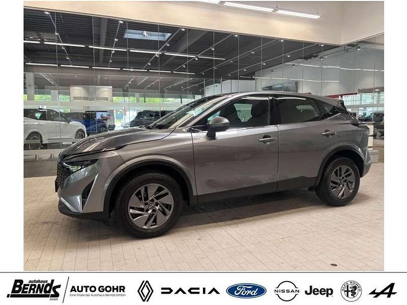 Grau Gebraucht 2024 Nissan Qashqai Acenta SUV | 26.880 € (Etwas zu teuer) - Bild 1/2