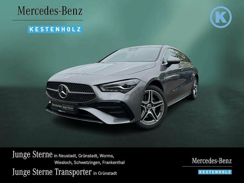 Mountaingrau Gebraucht 2024 Mercedes CLA250e Shooting Brake AMG Kombi | 38.990 € - Bild 1/4