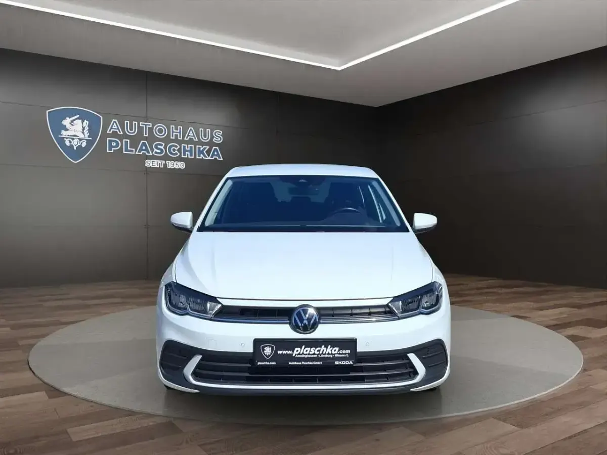 Gebraucht VW Polo Life 95 PS (69 kW) 2022 Pure white (weiß) Kleinwagen