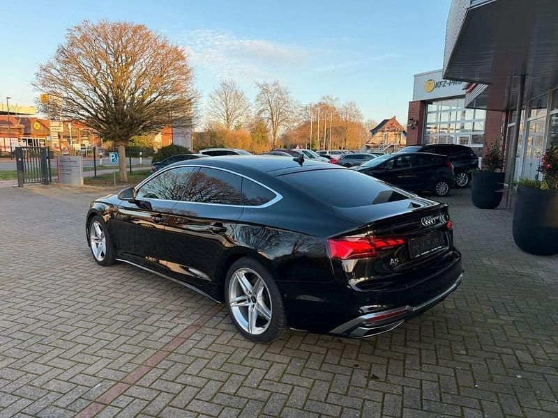 Gebraucht Audi A5 Sportback S-Line 204 PS (150 kW) 2022 Schwarz Kleinwagen
