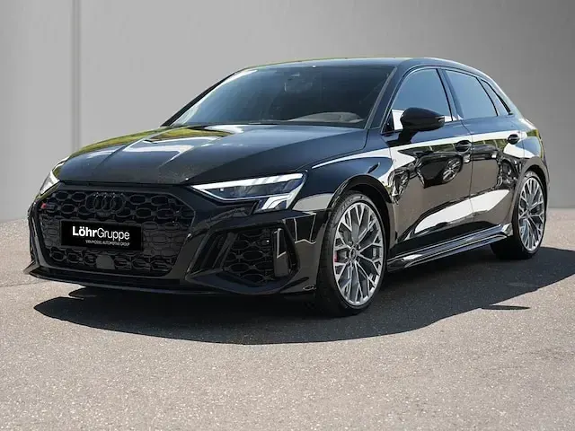 Gebraucht Audi RS3 Sportback 400 PS (294 kW) 2023 Mythosschwarz metallic Kleinwagen