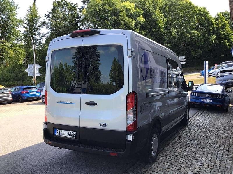 Gebraucht Ford Transit Trend 197 kW (269 PS) 2022 Moondustsilvermetallic Van / Kleinbus