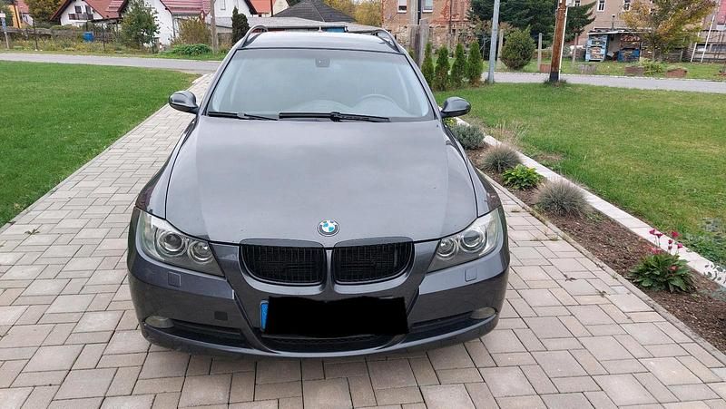 Grau Gebraucht 2007 BMW 325 Kombi | 6.800 € (Etwas zu teuer) - Bild 1/4