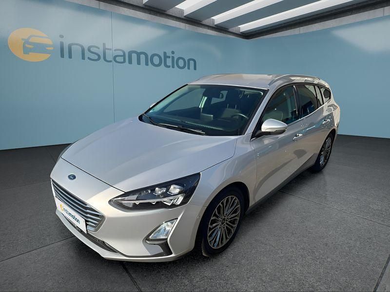 Silber Gebraucht 2020 Ford Focus Titanium Kombi | 16.099 € (Fairer Preis) - Bild 1/4
