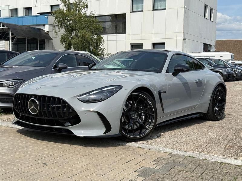 Grau Gebraucht 2025 Mercedes AMG GT 63 Premium Plus Coupé | 219.987 € - Bild 1/4
