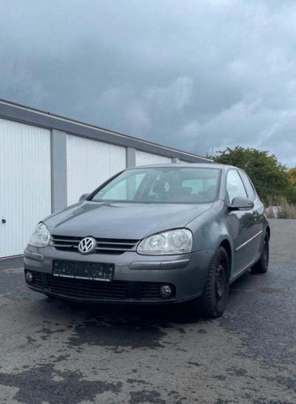 Grau Gebraucht 2008 VW Golf V Kleinwagen | 1.990 € (Guter Preis) - Bild 1/4