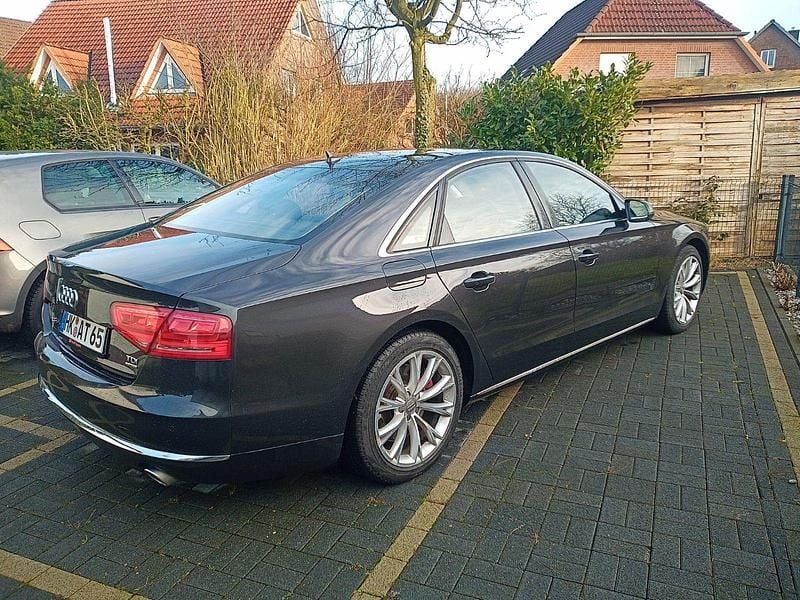 Gebraucht Audi A8 Sport 351 PS (258 kW) 2011 Schwarz Limousine
