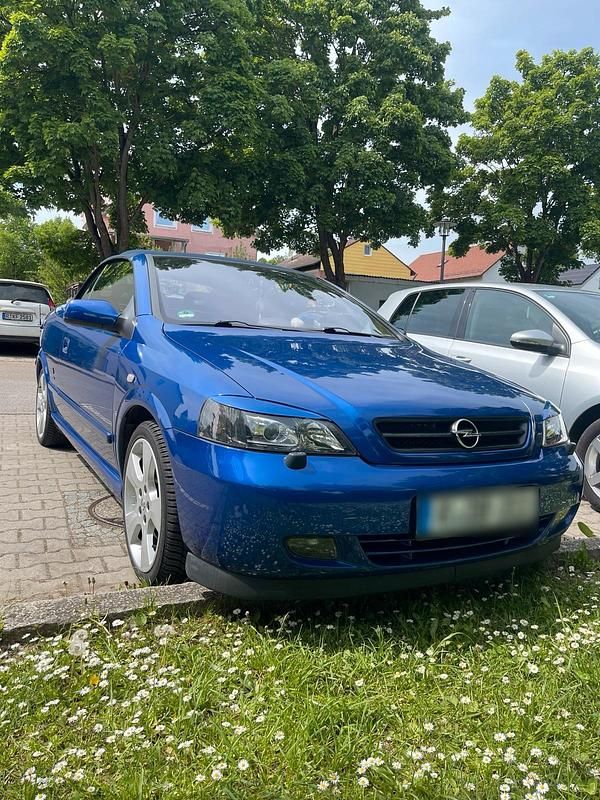 Gebraucht Opel Astra 148 PS (108 kW) 2002 Blau Cabrio