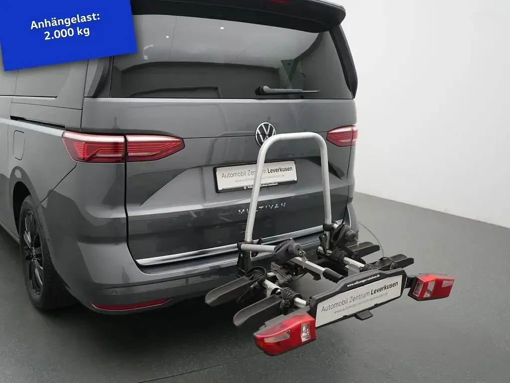 Neu VW Multivan Style 150 PS (110 kW) 2026 Schwarz Van / Kleinbus