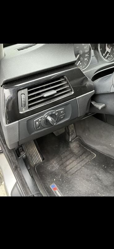 Gebraucht BMW 325 218 PS (160 kW) 2006 Silber Kombi