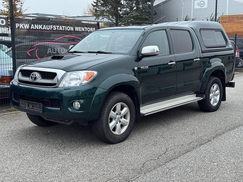 Grün Gebraucht 2011 Toyota HiLux Executive Abholung | 14.950 € (Superpreis) - Bild 1/4