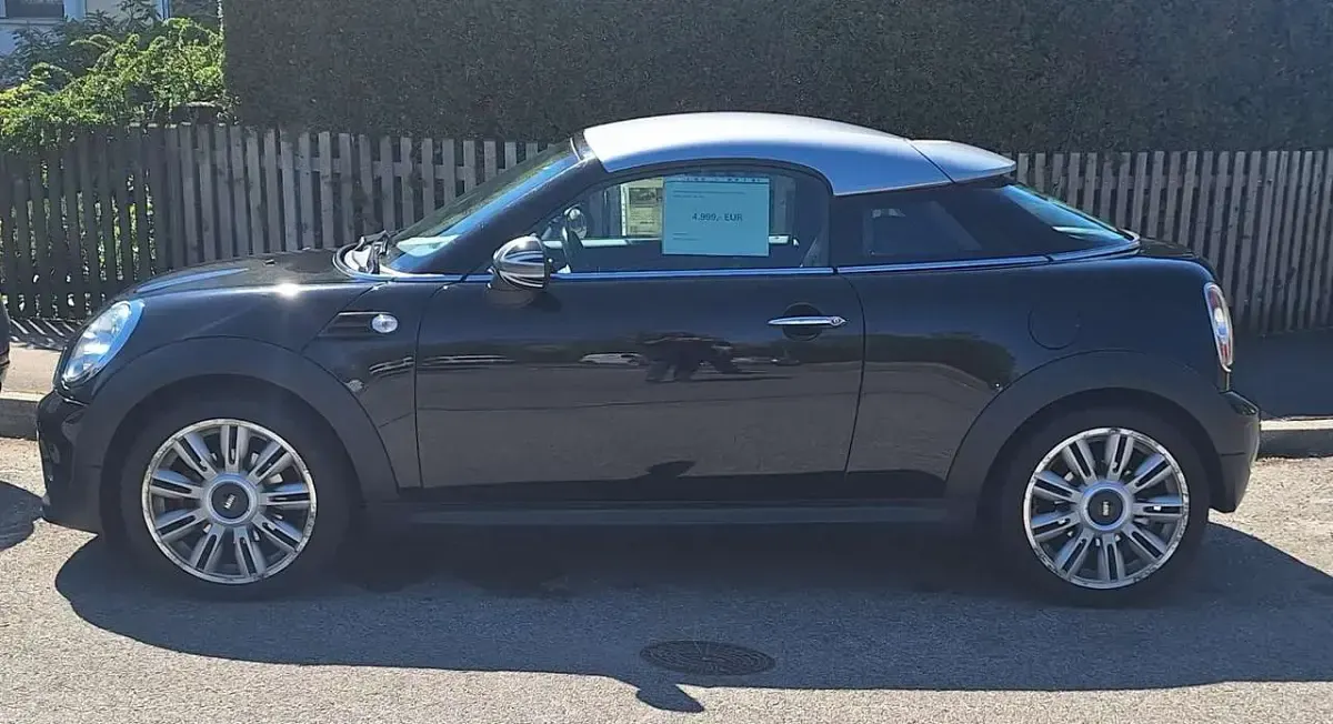Usado Mini Cooper Coupé 122 HP (89 kW) 2011 Preto Coupé