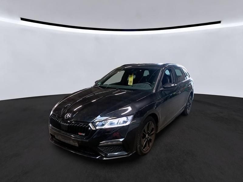 Schwarz Gebraucht 2022 Skoda Octavia RS Kombi | 17.990 € (Superpreis) - Bild 1/4