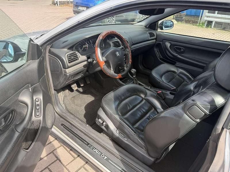 Gebraucht Peugeot 406 Coupe 132 PS (97 kW) 1997 Grau Coupé